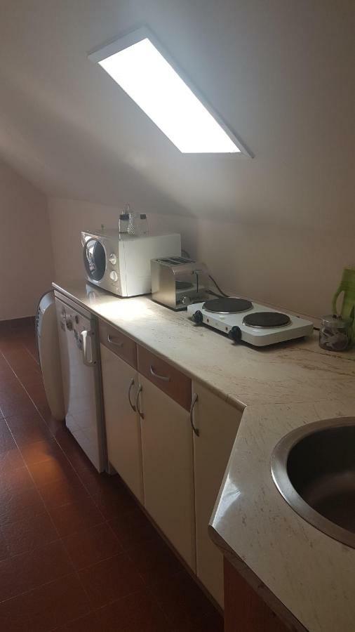 Csalad-Barat Apartman بالاتوليلّي المظهر الخارجي الصورة